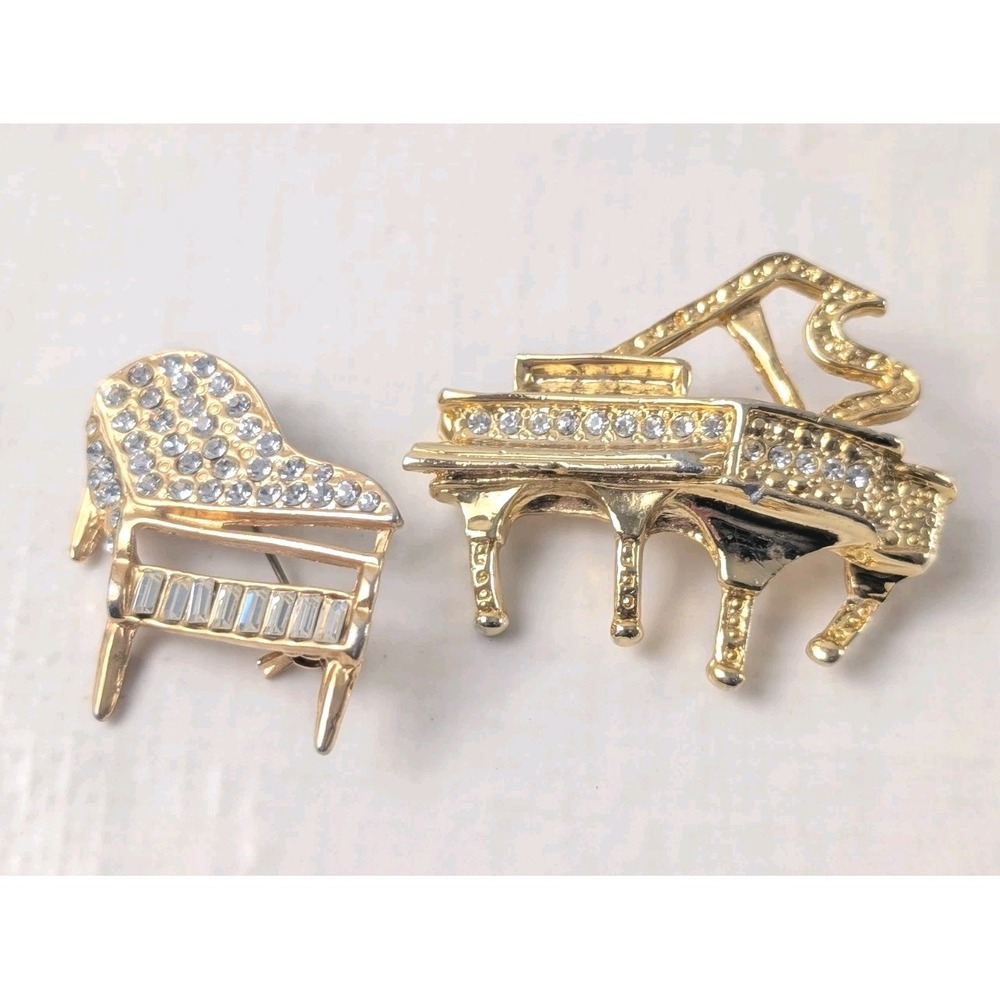 Lot 2 Vintage Piano Brooch Pins Gold Tone Rhinestone Grand Piano Music Jewelry